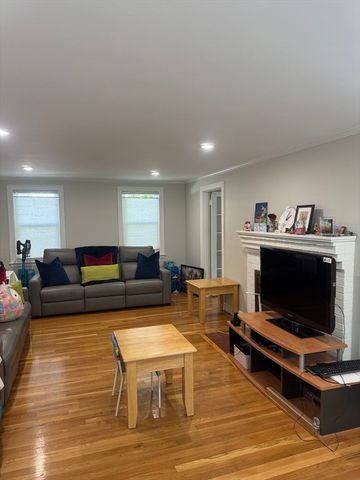 82 Arlmont 82, Arlington, MA 02476