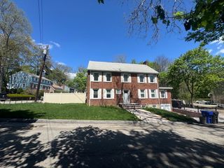82 Arlmont 82, Arlington, MA 02476