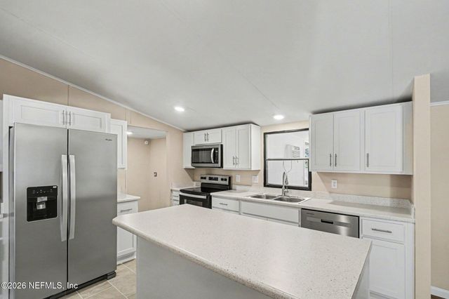 2510 PRIMROSE Avenue, Middleburg, FL 32068