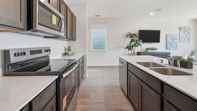 208 Redwood Road, Princeton, TX 75407