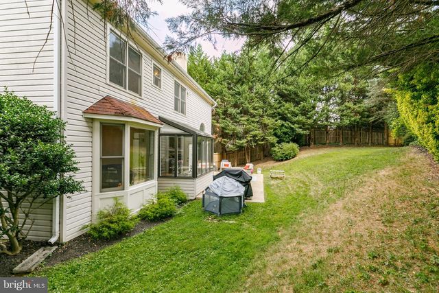 9304 WILDOAK DR, Bethesda, MD 20814
