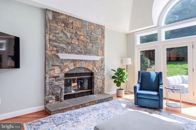 9304 WILDOAK DR, Bethesda, MD 20814