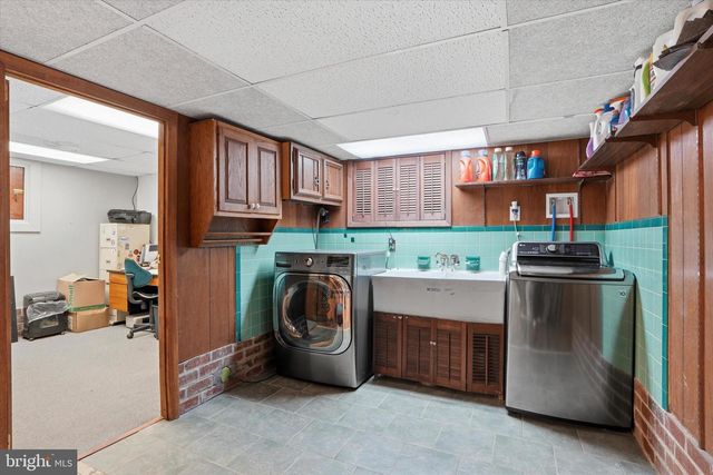 101 SHUBROOK LN, Aston, PA 19014