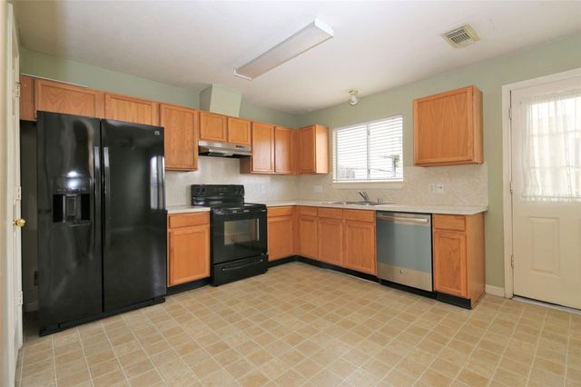11735 Alief Clodine 22, Houston, TX 77072