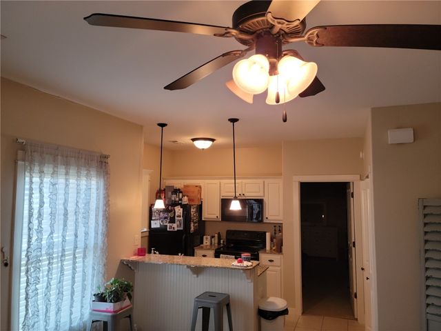 3164 N Barnsbury Terrace 103, Fayetteville, AR 72703