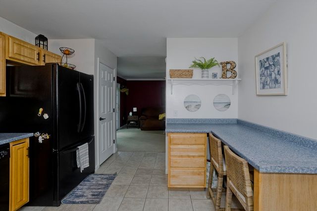 679 Parker St, Springfield, MA 01129