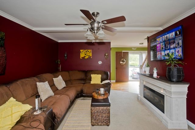 679 Parker St, Springfield, MA 01129