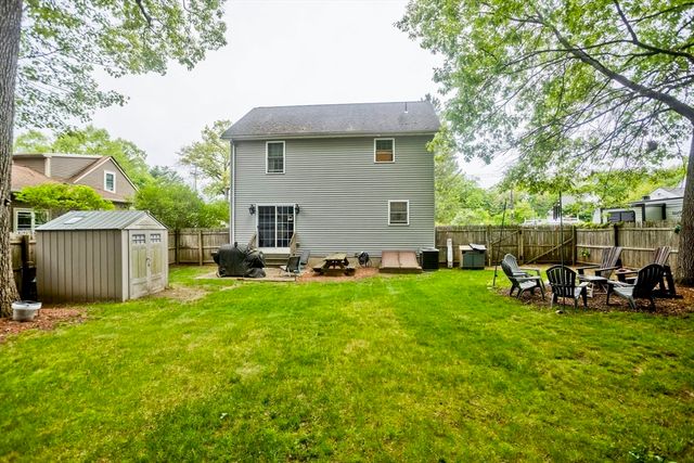 679 Parker St, Springfield, MA 01129