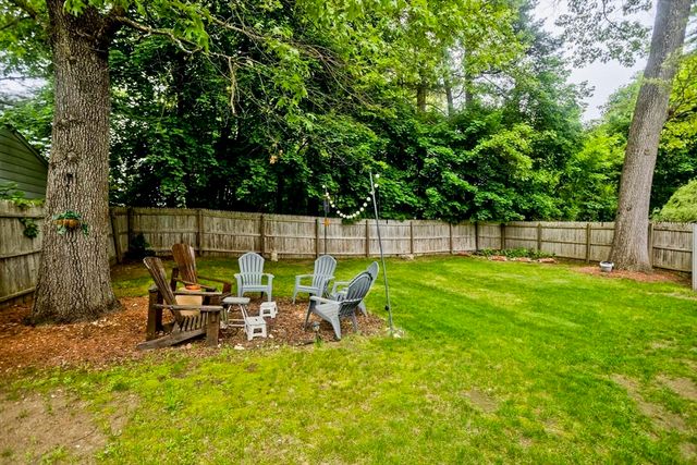 679 Parker St, Springfield, MA 01129