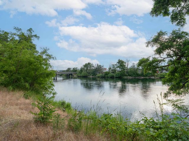 629 N Iron Ct, Spokane, WA 99202