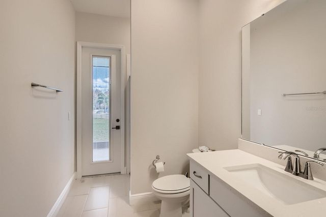 8192 LUDINGTON CIRCLE, Orlando, FL 32836