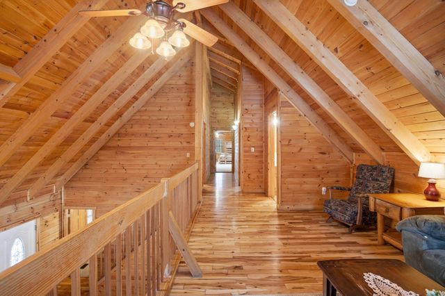 12893 Maysville Williams Road, Logan, OH 43138