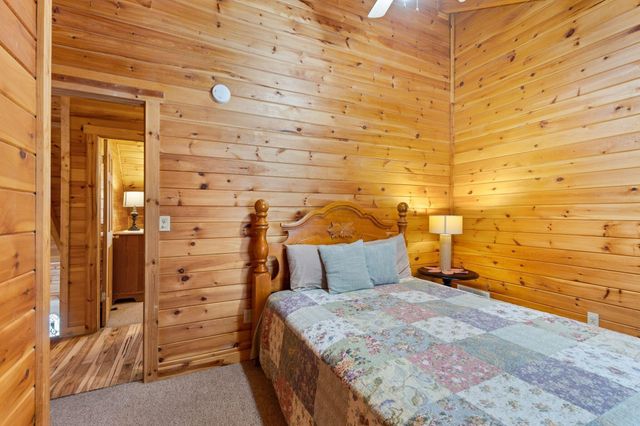 12893 Maysville Williams Road, Logan, OH 43138