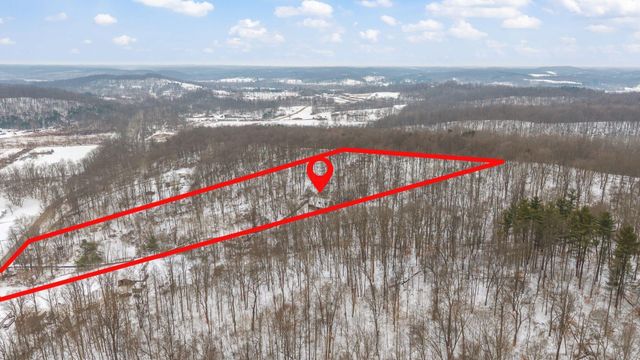 12893 Maysville Williams Road, Logan, OH 43138