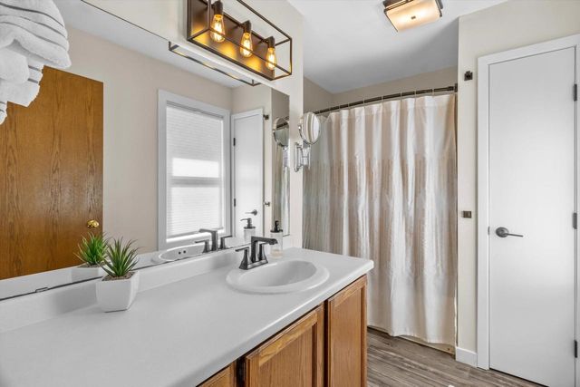 2 Salina Court, Madison, WI 53719