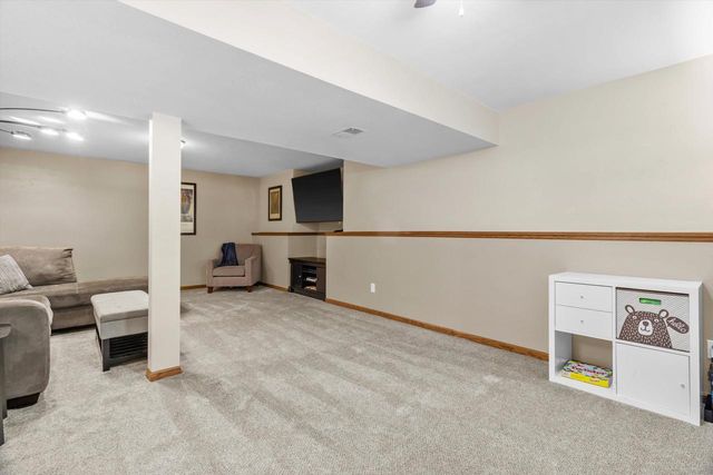 2 Salina Court, Madison, WI 53719