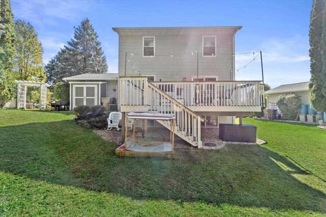 2 Salina Court, Madison, WI 53719