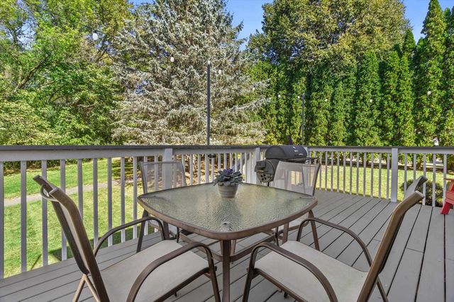 2 Salina Court, Madison, WI 53719