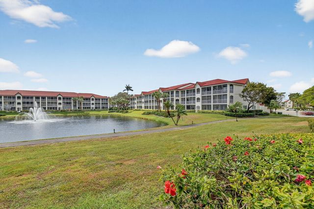 7030 Half Moon Circle 117, Hypoluxo, FL 33462