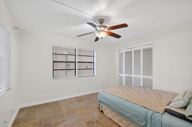 7030 Half Moon Circle 117, Hypoluxo, FL 33462