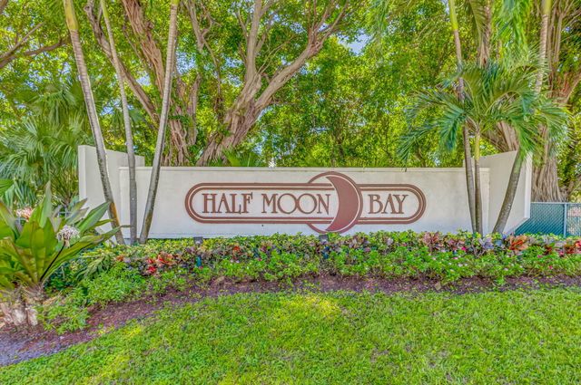 7030 Half Moon Circle 117, Hypoluxo, FL 33462