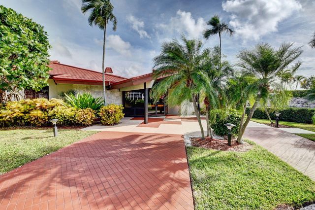 7030 Half Moon Circle 117, Hypoluxo, FL 33462