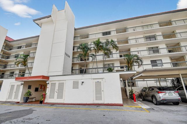 7030 Half Moon Circle 117, Hypoluxo, FL 33462