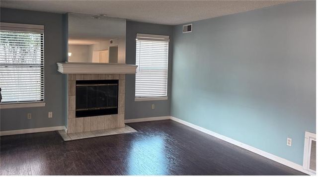8822 W 106TH Terrace, Overland Park, KS 66212