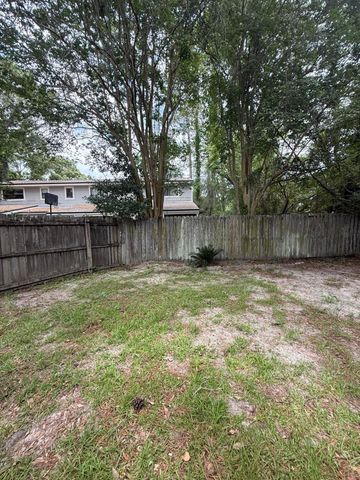 913 Landry Street 5, Mary Esther, FL 32569