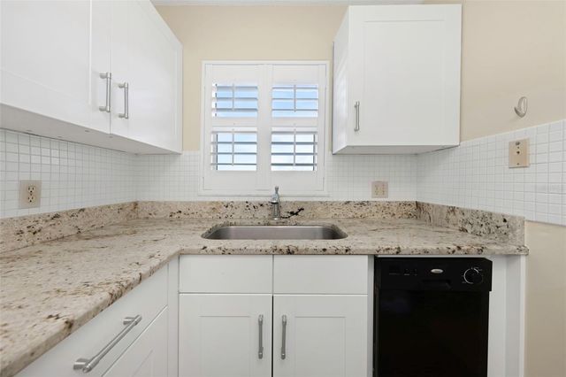 2850 59TH STREET S 204, Gulfport, FL 33707