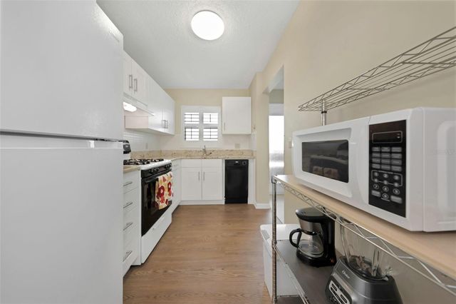 2850 59TH STREET S 204, Gulfport, FL 33707