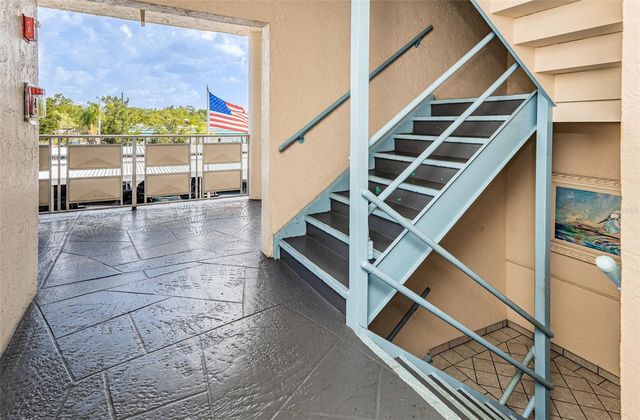 2850 59TH STREET S 204, Gulfport, FL 33707