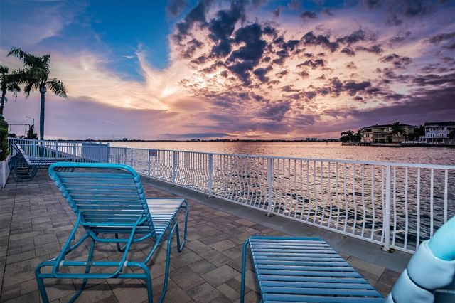 2850 59TH STREET S 204, Gulfport, FL 33707