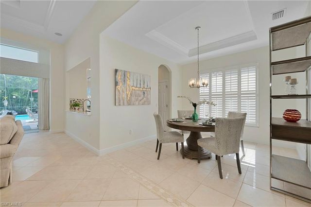 4748 Cerromar DR, Naples, FL 34112