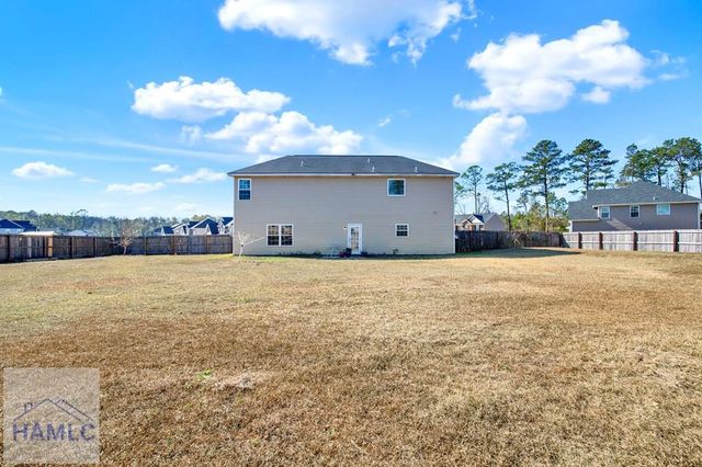 110 Red Rock Court NE, Ludowici, GA 31316