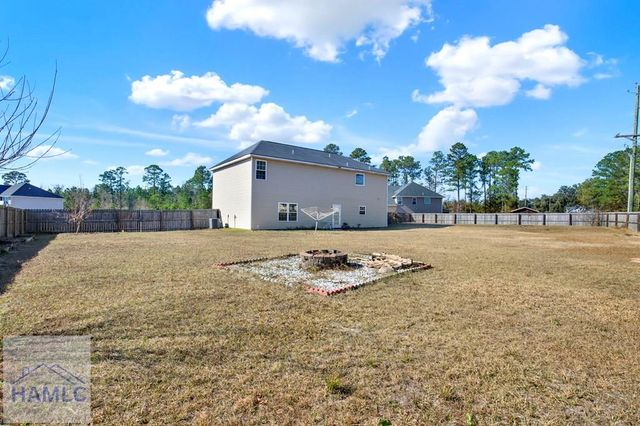 110 Red Rock Court NE, Ludowici, GA 31316