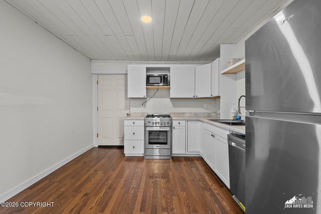 1415 Elmendorf Drive, Anchorage, AK 99504