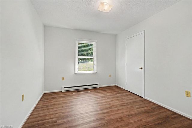 1514 Pepperidge Road, Asheboro, NC 27205