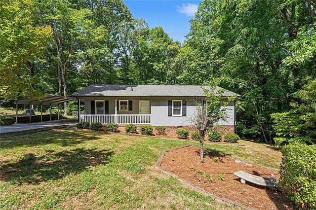1514 Pepperidge Road, Asheboro, NC 27205