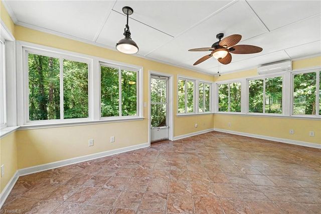 1514 Pepperidge Road, Asheboro, NC 27205