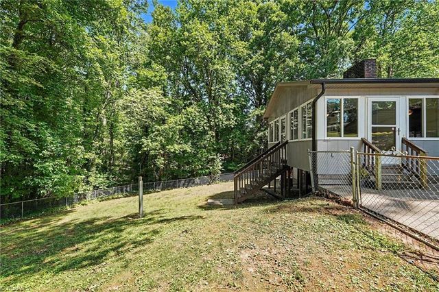 1514 Pepperidge Road, Asheboro, NC 27205