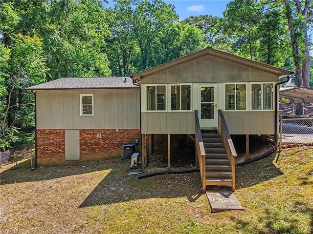 1514 Pepperidge Road, Asheboro, NC 27205