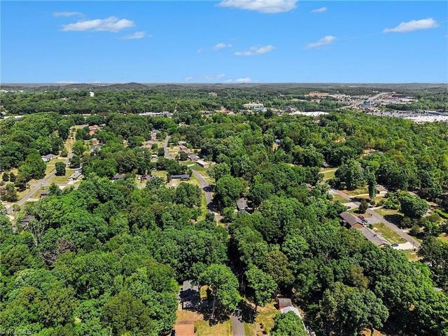 1514 Pepperidge Road, Asheboro, NC 27205