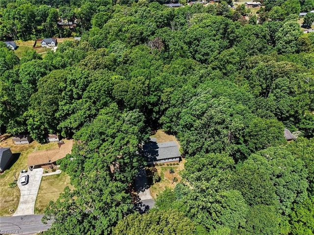 1514 Pepperidge Road, Asheboro, NC 27205