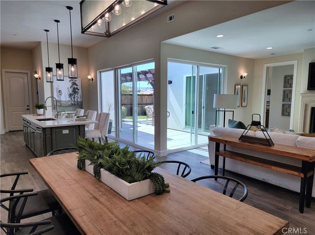 2337 Clubhouse Drive, Paso Robles, CA 93446