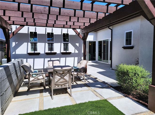 2337 Clubhouse Drive, Paso Robles, CA 93446