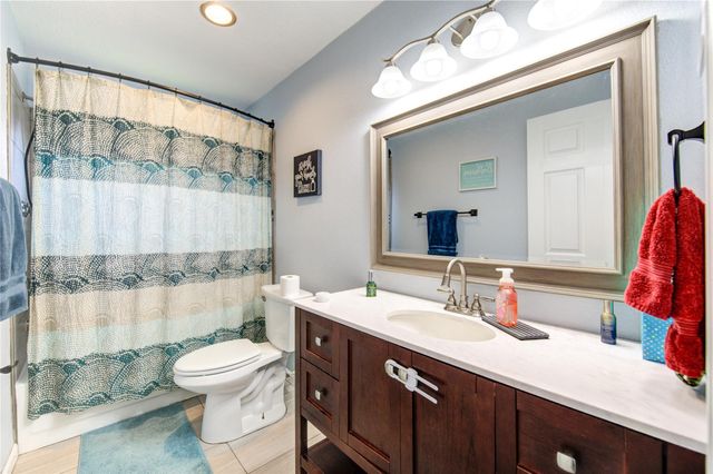 8514 Ashwyne Lane, La Porte, TX 77571