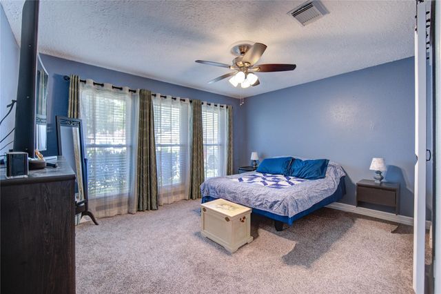 8514 Ashwyne Lane, La Porte, TX 77571