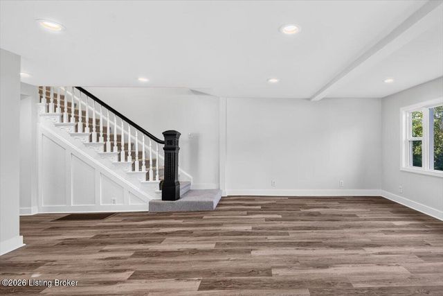 4105 Chenoweth Run Rd, Louisville, KY 40299