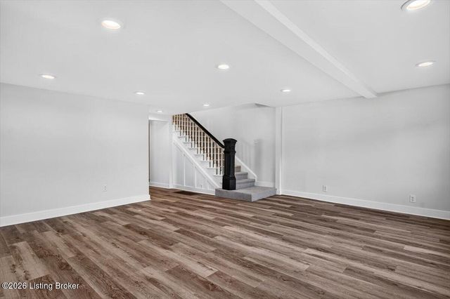 4105 Chenoweth Run Rd, Louisville, KY 40299